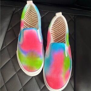Taos slip on shoes.  Tie dye.  Size 9